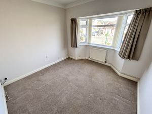 Photo 25- click for photo gallery